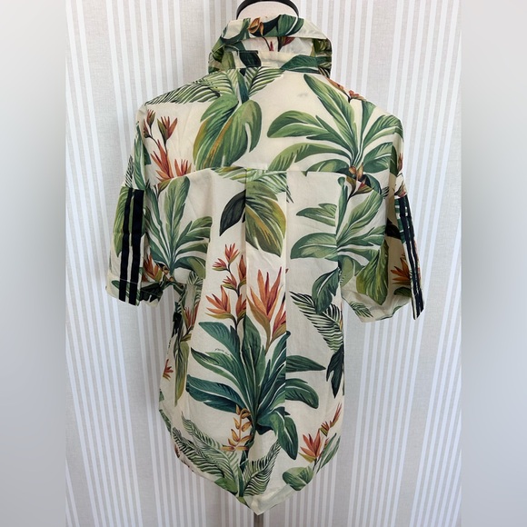 Farm Rio x Adidas Tropical Breeze Cream White Shirt Size Small Boho Floral - Picture 6 of 11